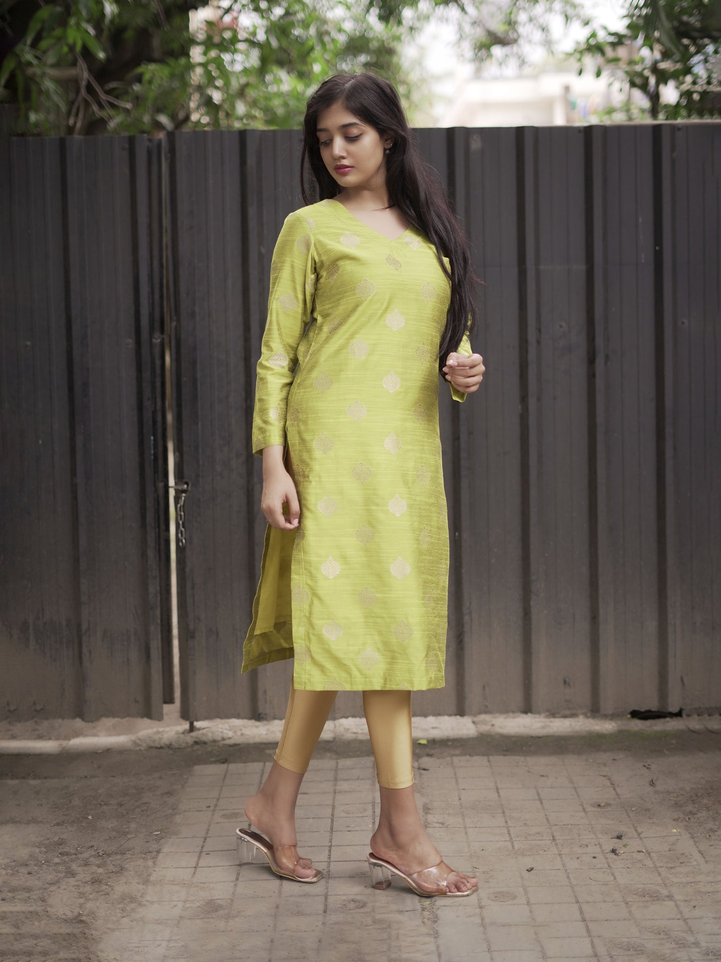 Ahana - Cotton Silk Weave Kurta - Parrot Green