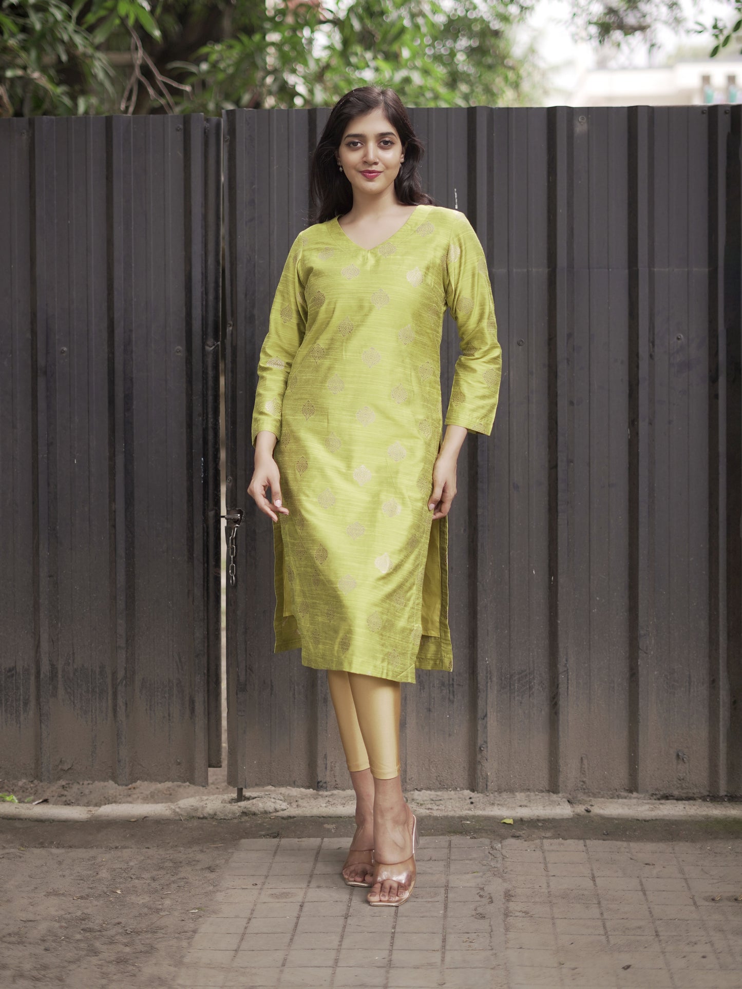 Ahana - Cotton Silk Weave Kurta - Parrot Green
