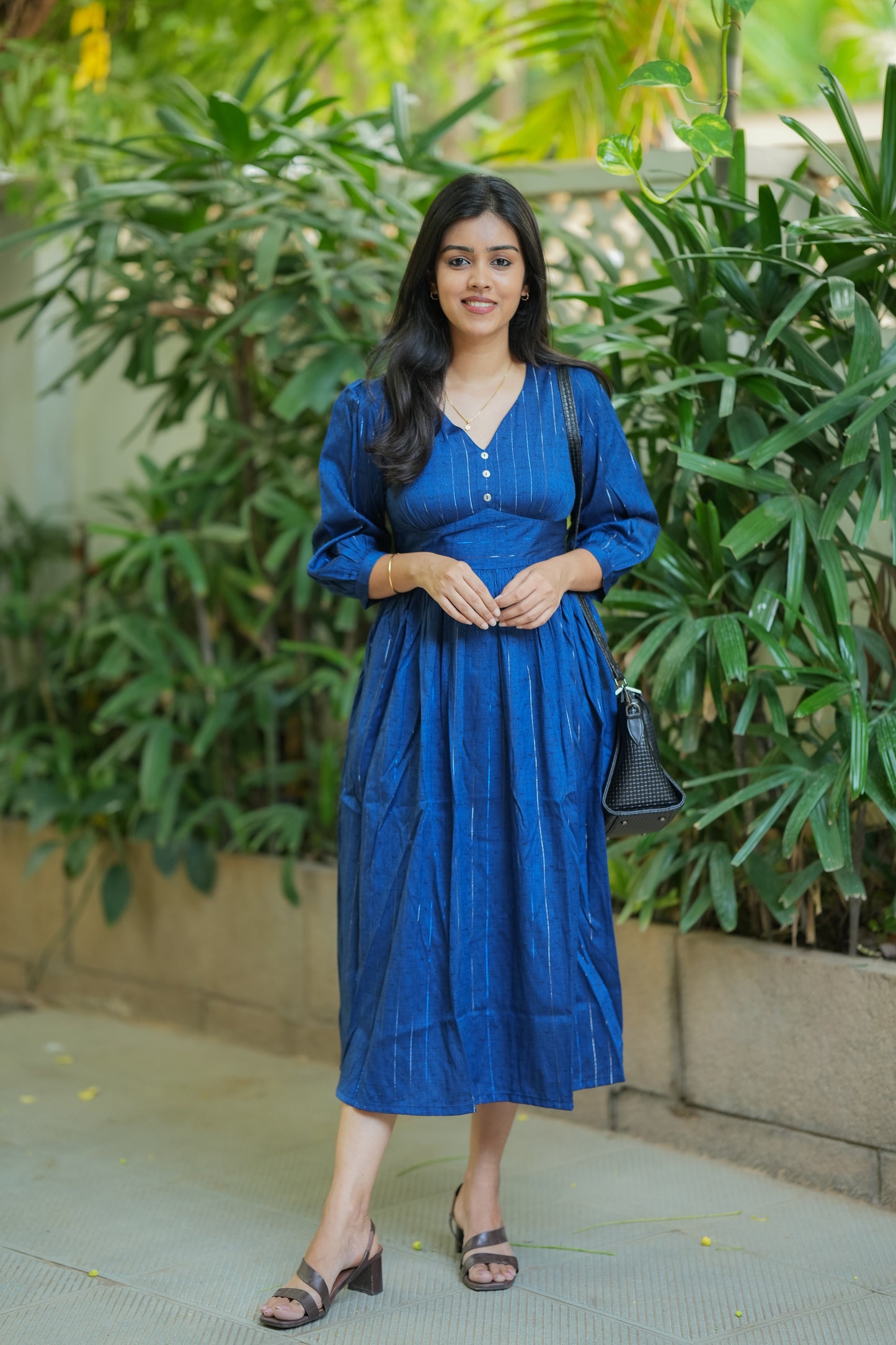 Nitara - Casual/Vacation dress- Blue