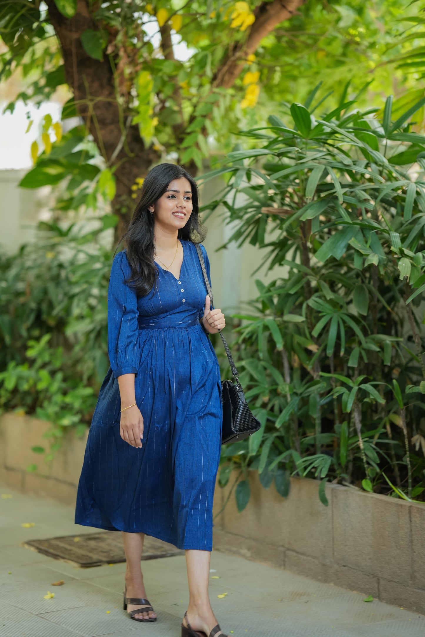 Nitara - Casual/Vacation dress- Blue