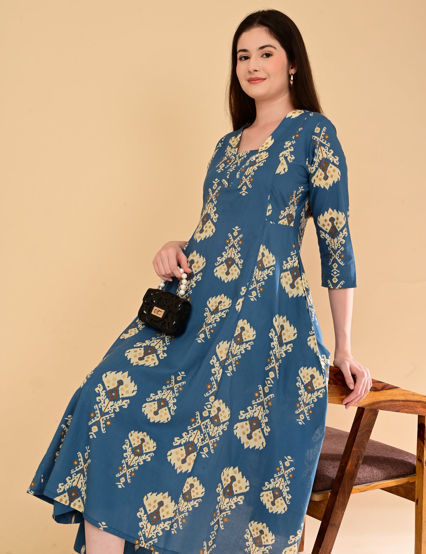 Aramya Indigo Ikat Premium Cotton Coord Set