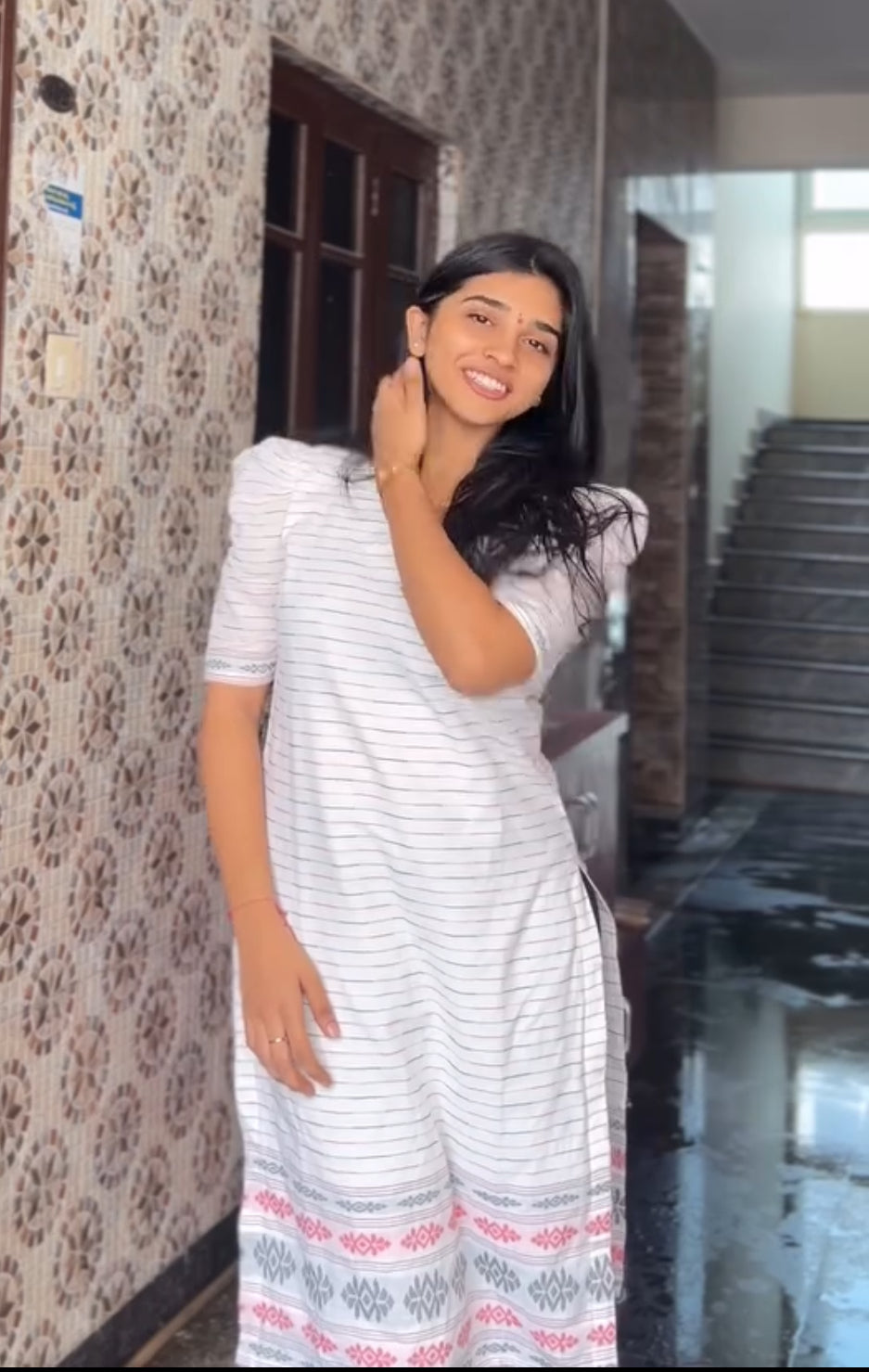 Sridevi - Pure Handloom Cotton Kurti - White