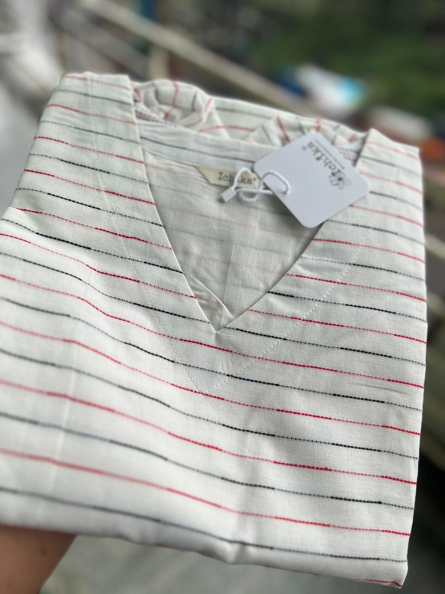 Sridevi - Pure Handloom Cotton Kurti - White