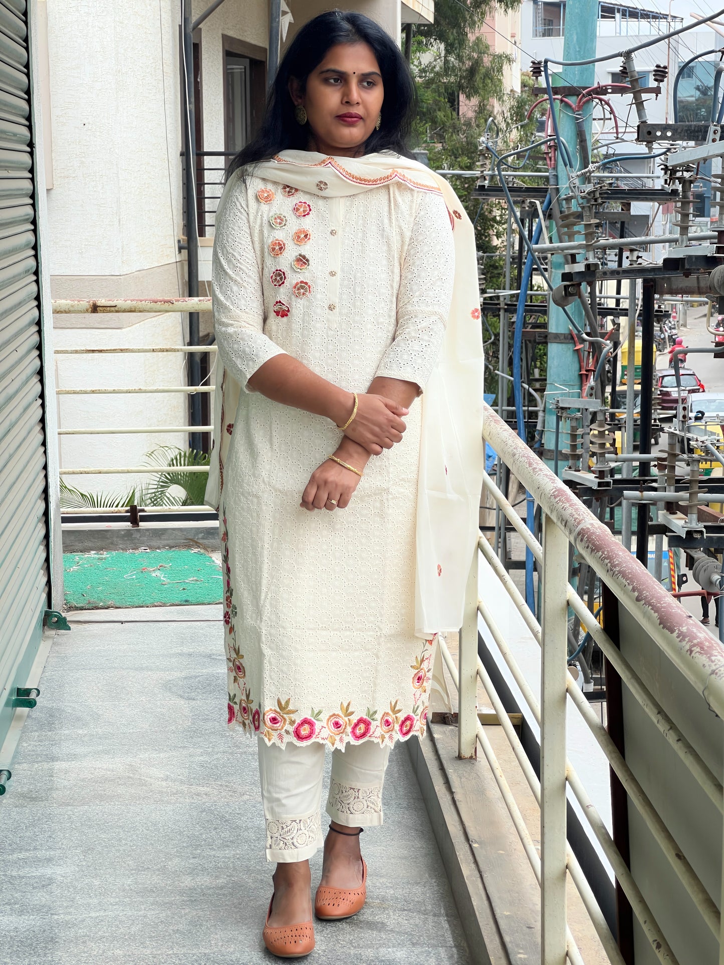 Aishwarya - Cotton Shifley embroidered set - Beige