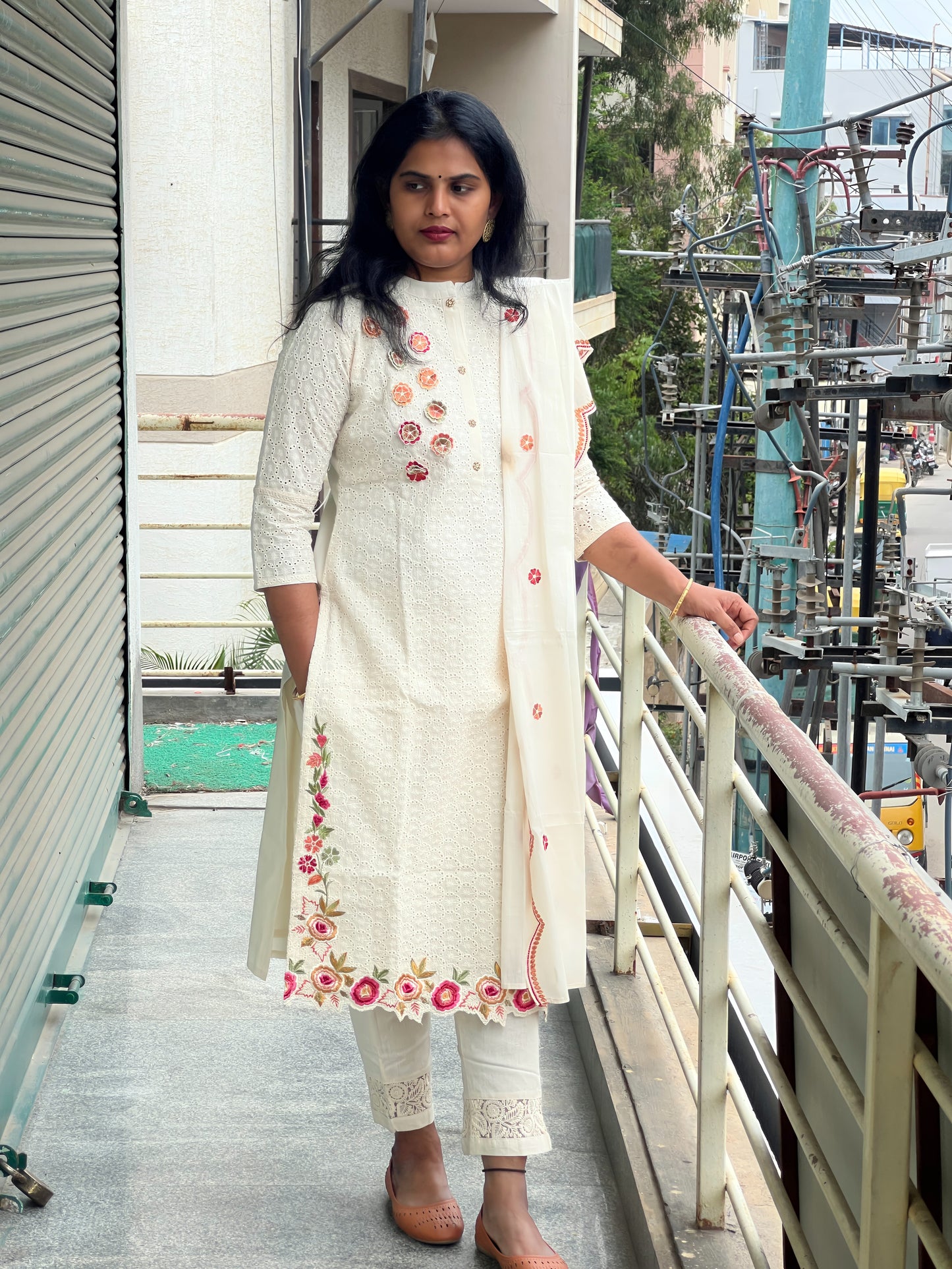 Aishwarya - Cotton Shifley embroidered set - Beige