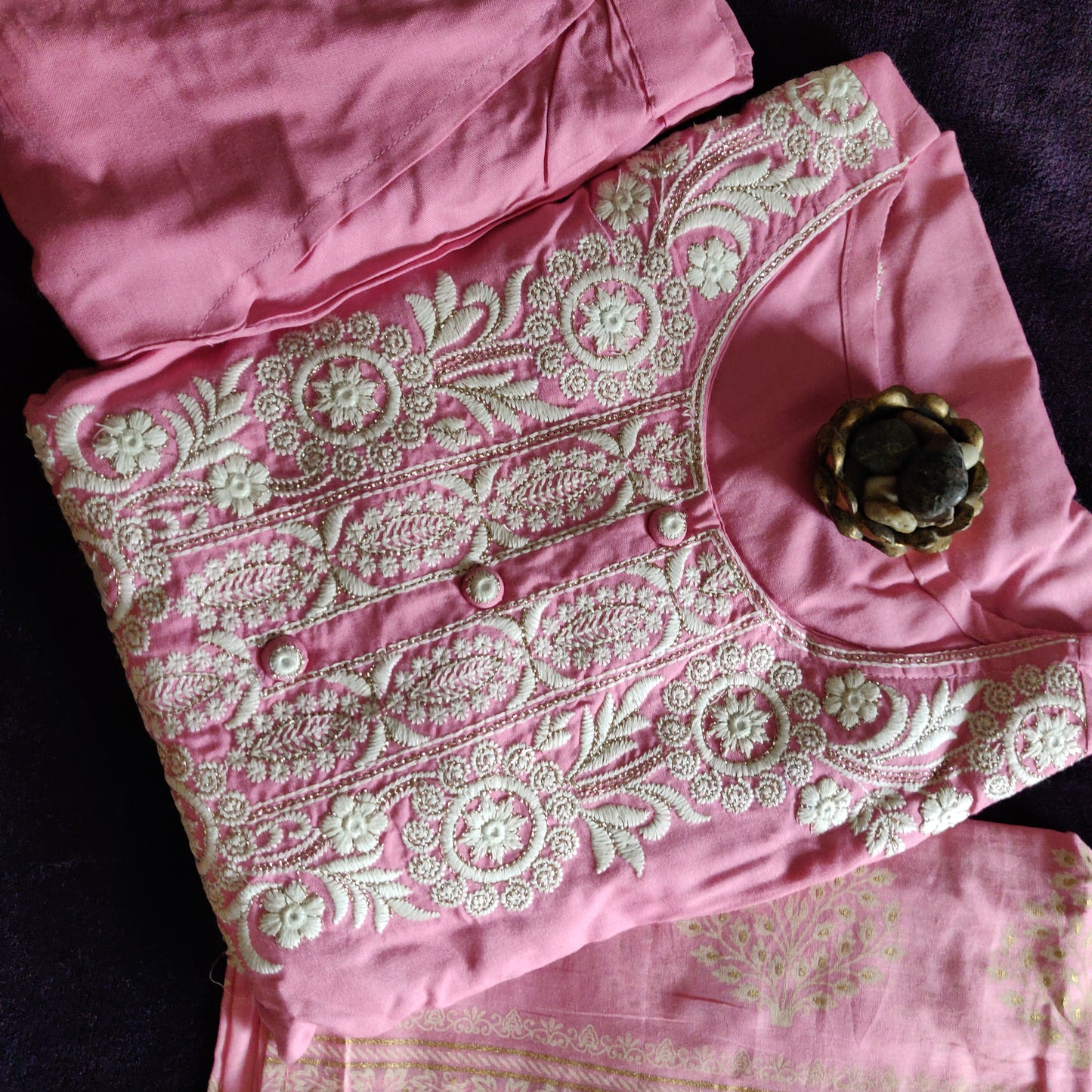 Three piece set with embriodery - Pink