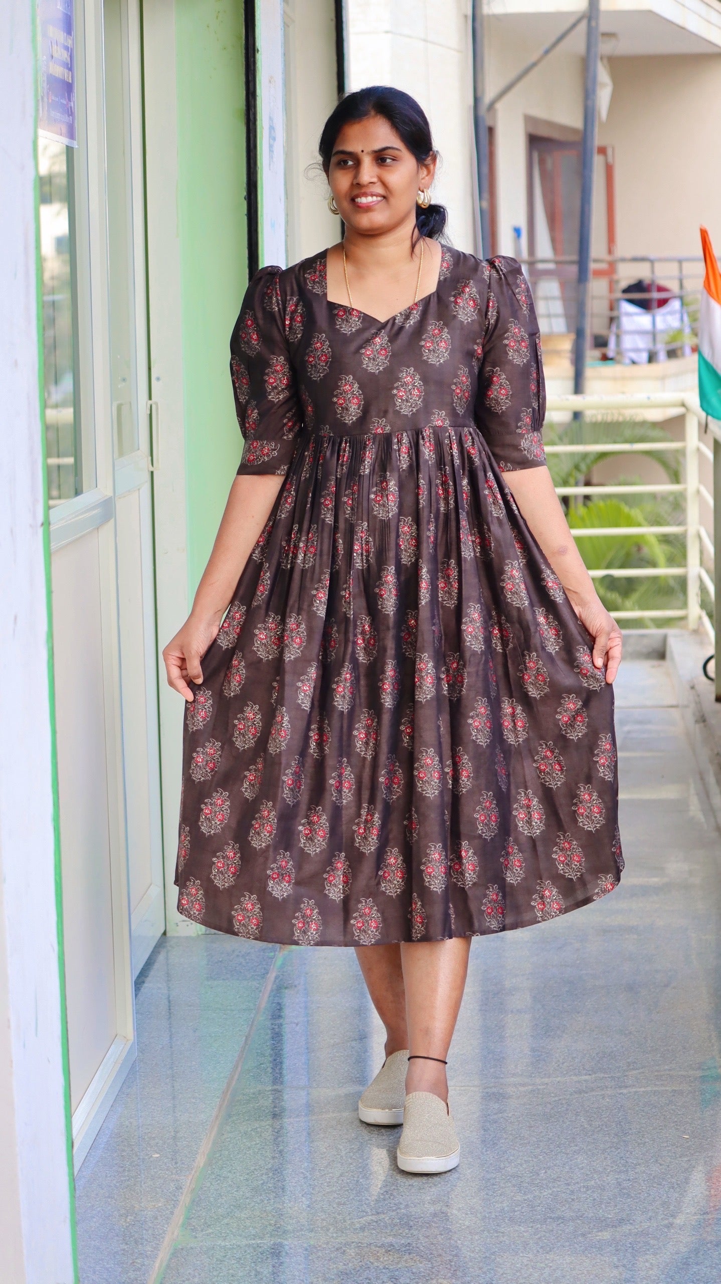 Saara - Muslin Designer sleeves Casual / Vacation dress - Brown