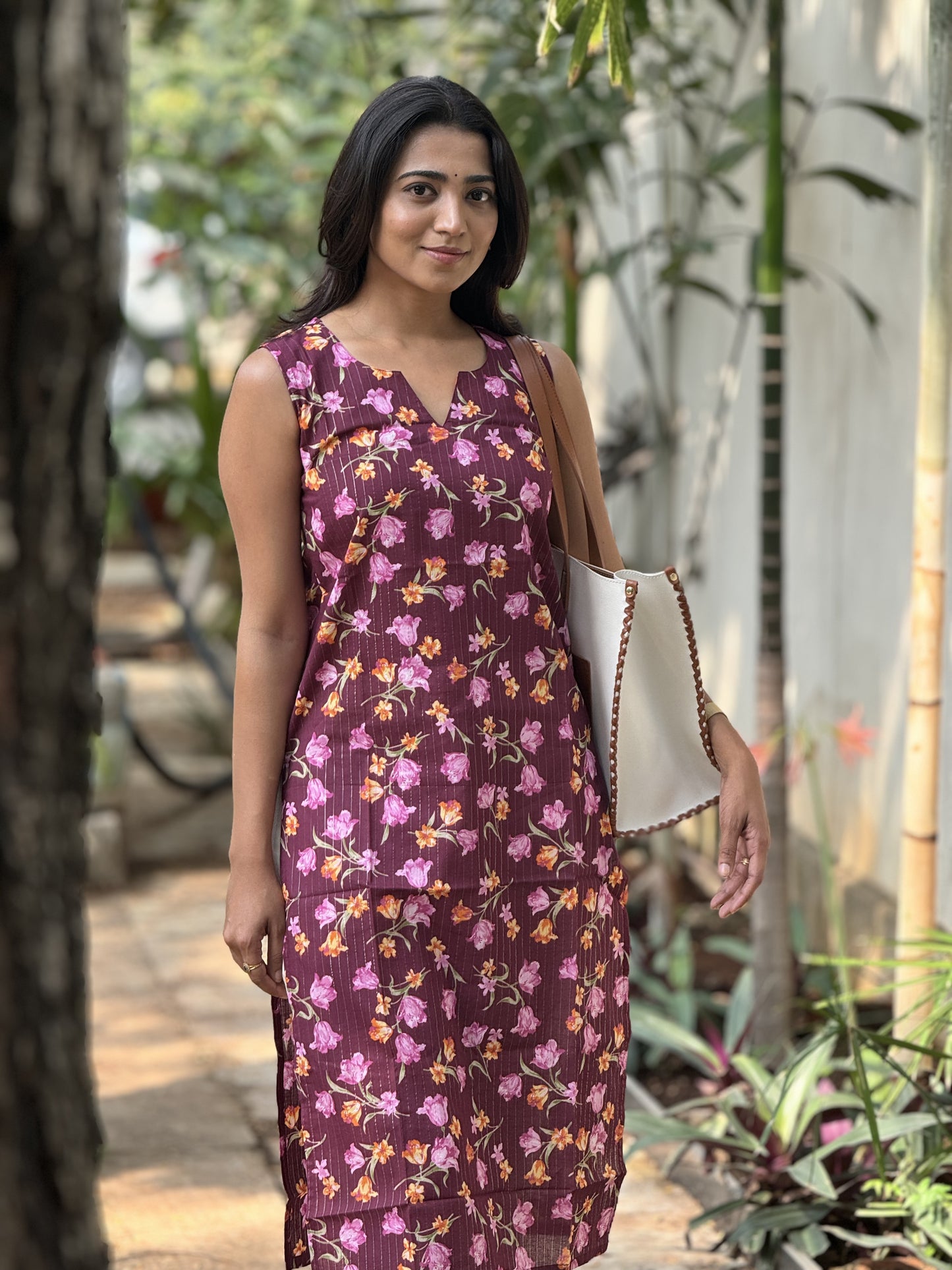 Aadhya - Sleeveless Kurti