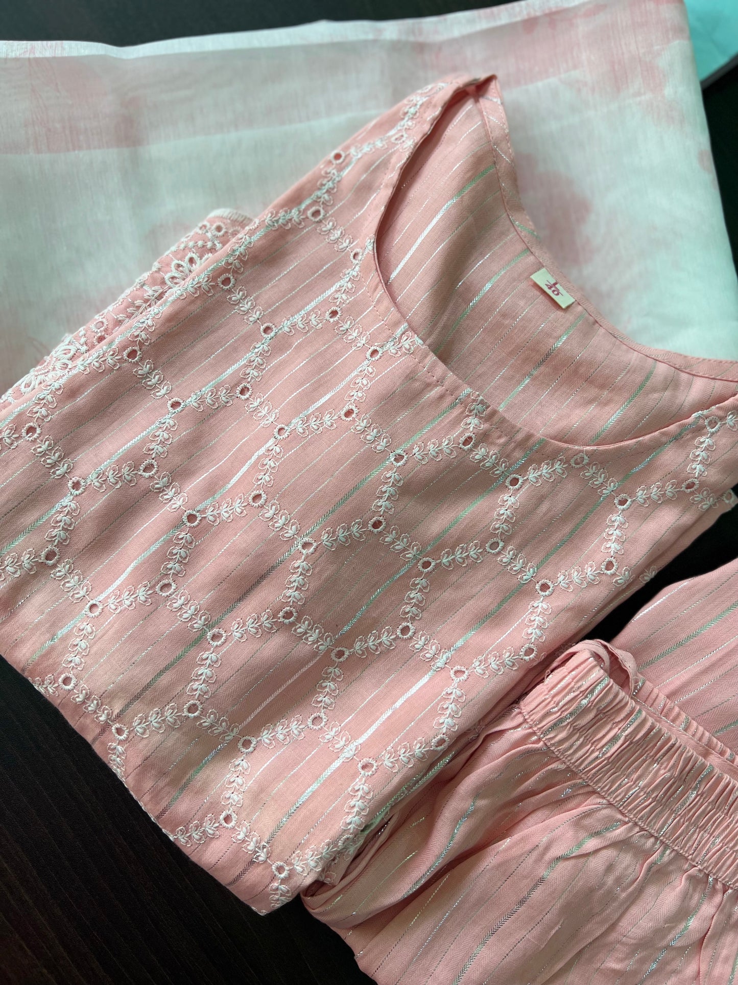 Aakriti - Maslin Hakoba suit