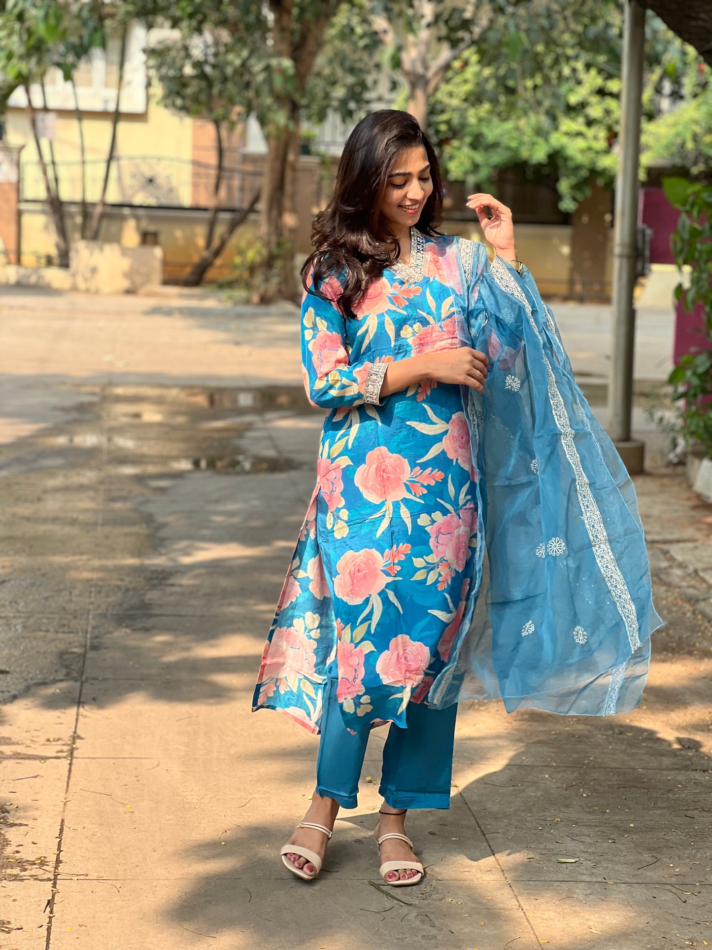 Kiara - Floral Silk kurti set - Blue