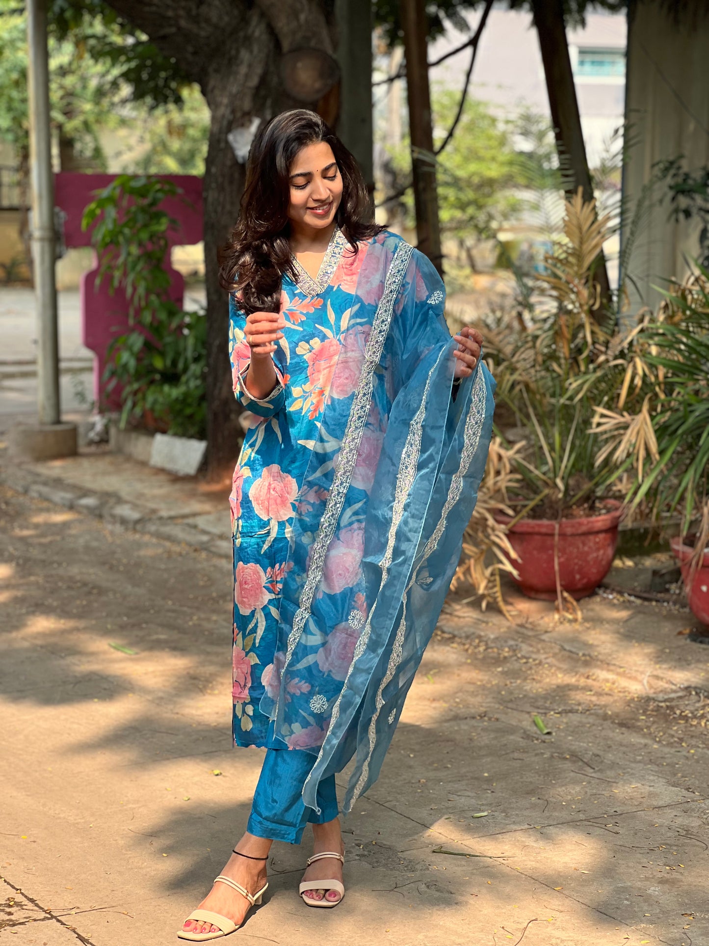 Kiara - Floral Silk kurti set - Blue
