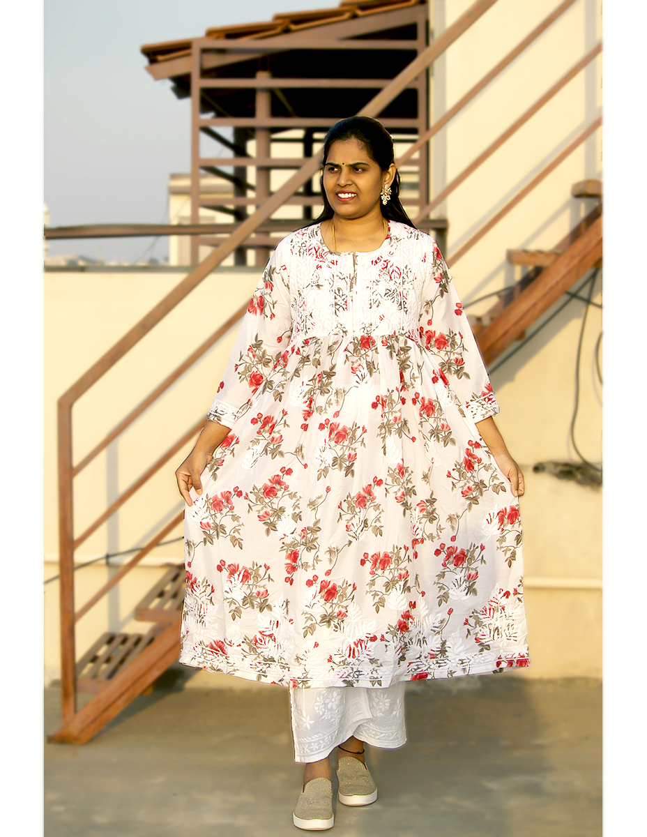Chikankari kurti - White
