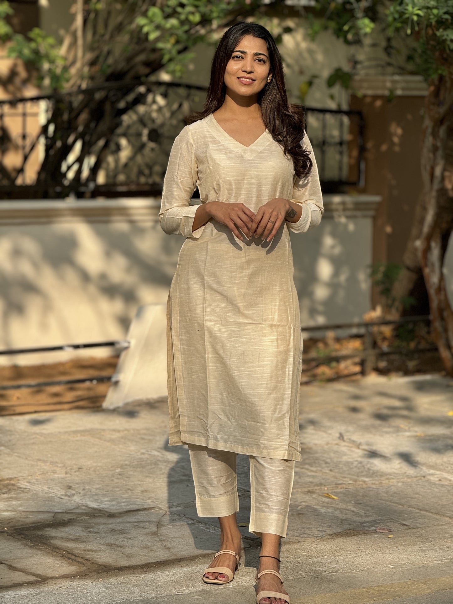 Khushi - Half white Silk cotton set