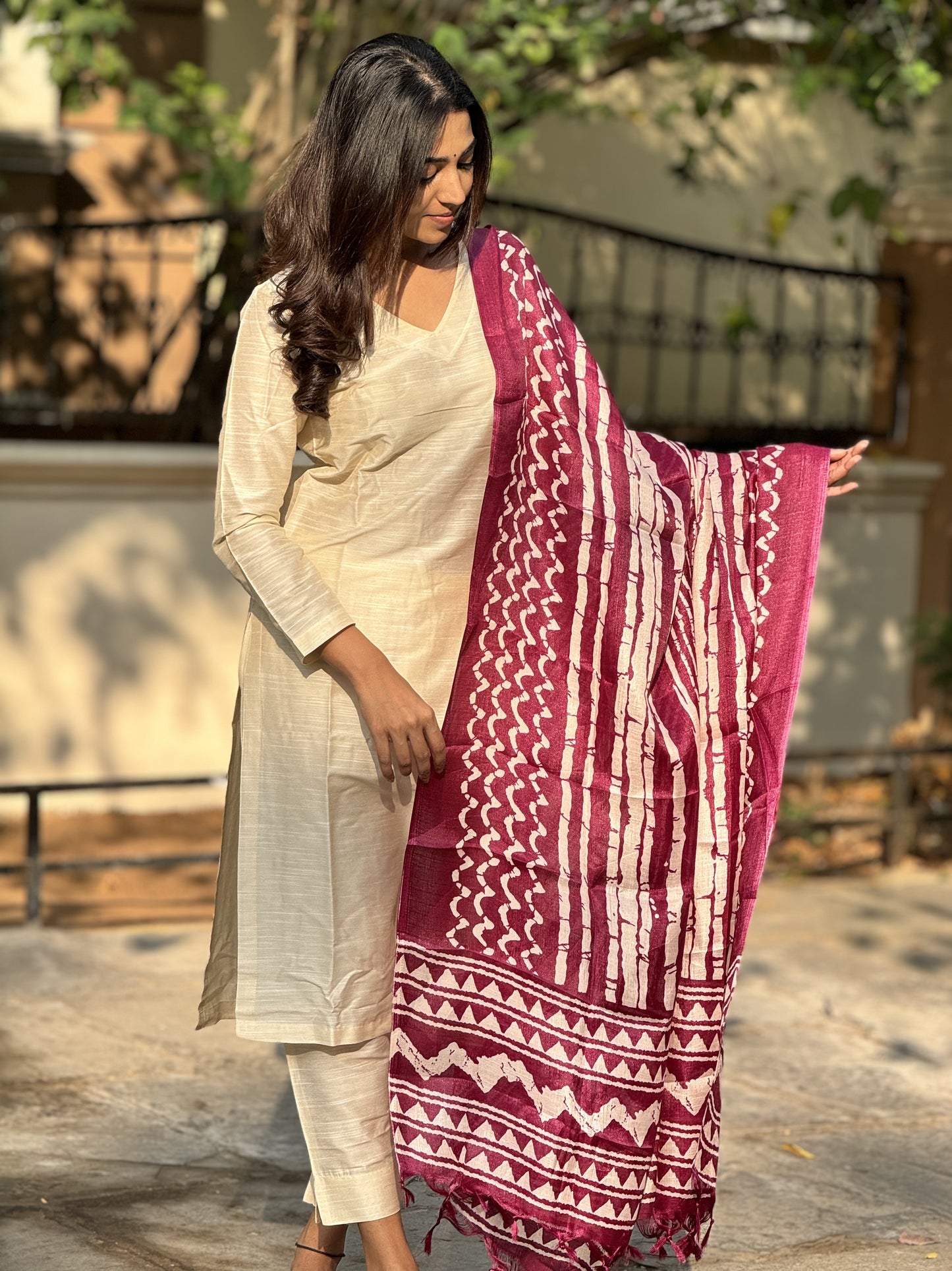 Swathi - Half white Silk cotton set with Kadhi silk dupatta