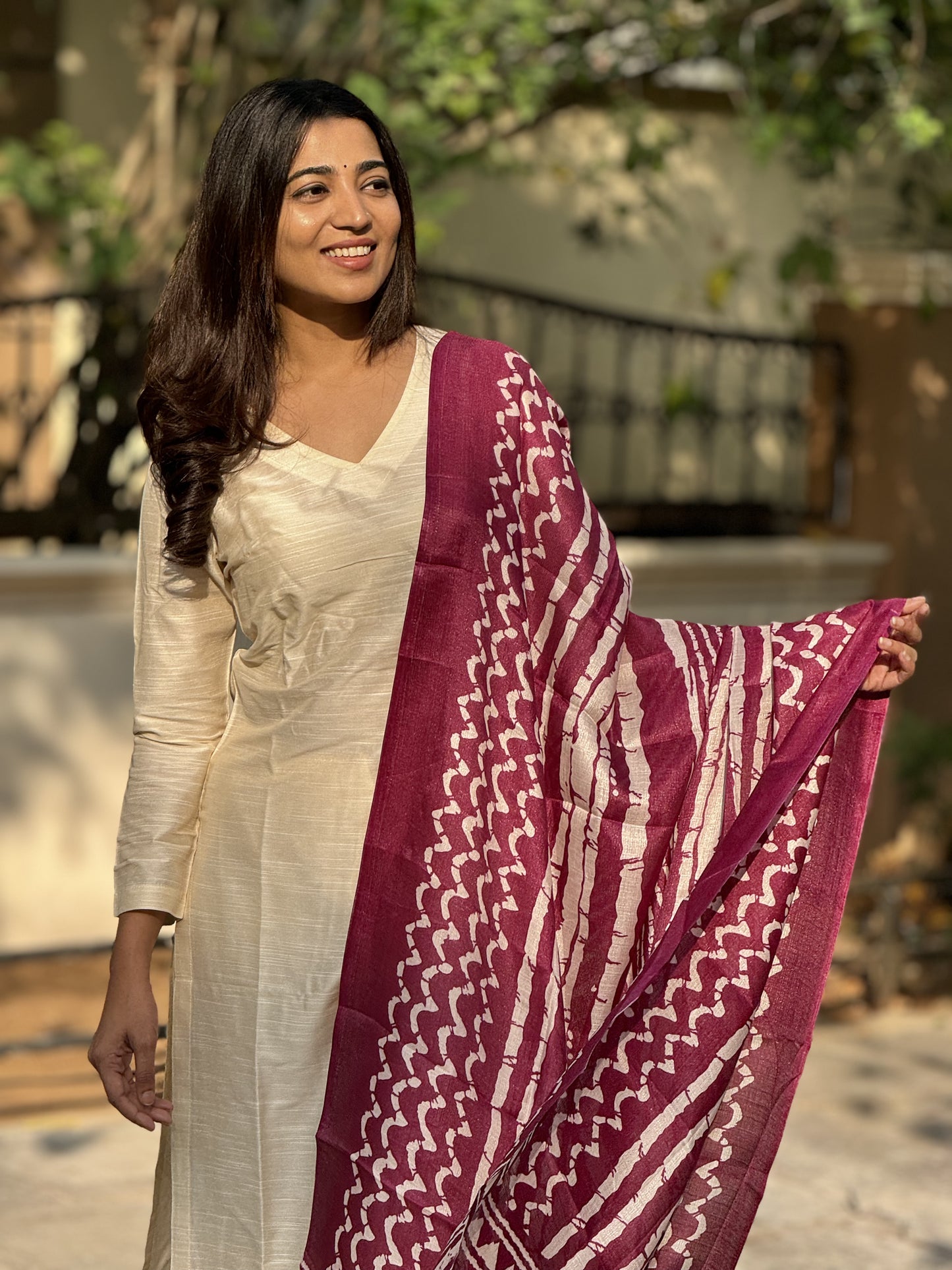 Swathi - Half white Silk cotton set with Kadhi silk dupatta