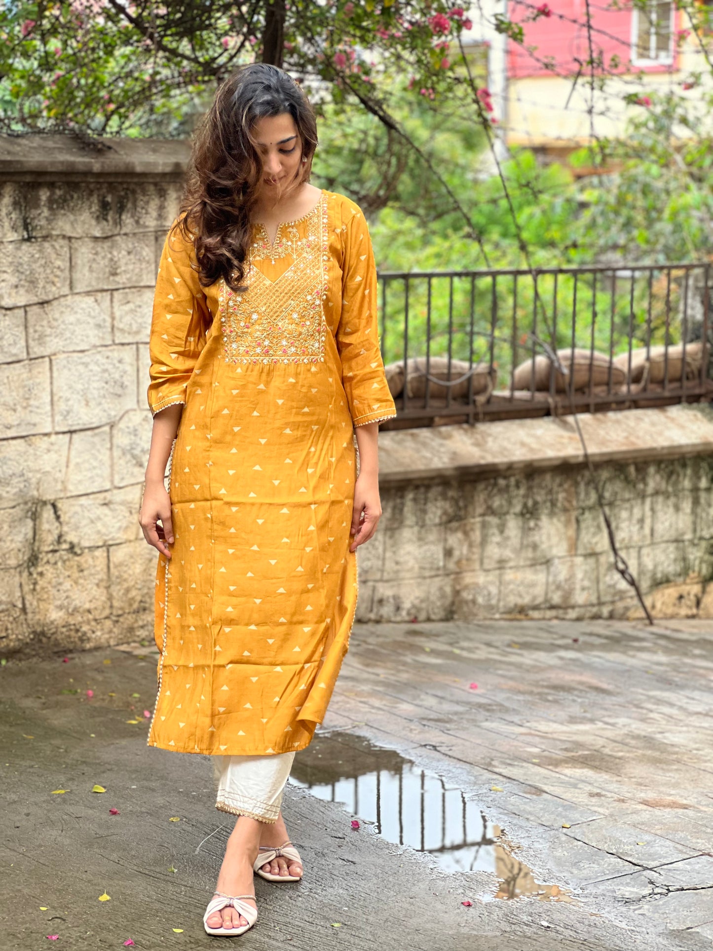 Sita - Maslin Tie Dye Kurta with hand work - Yellow