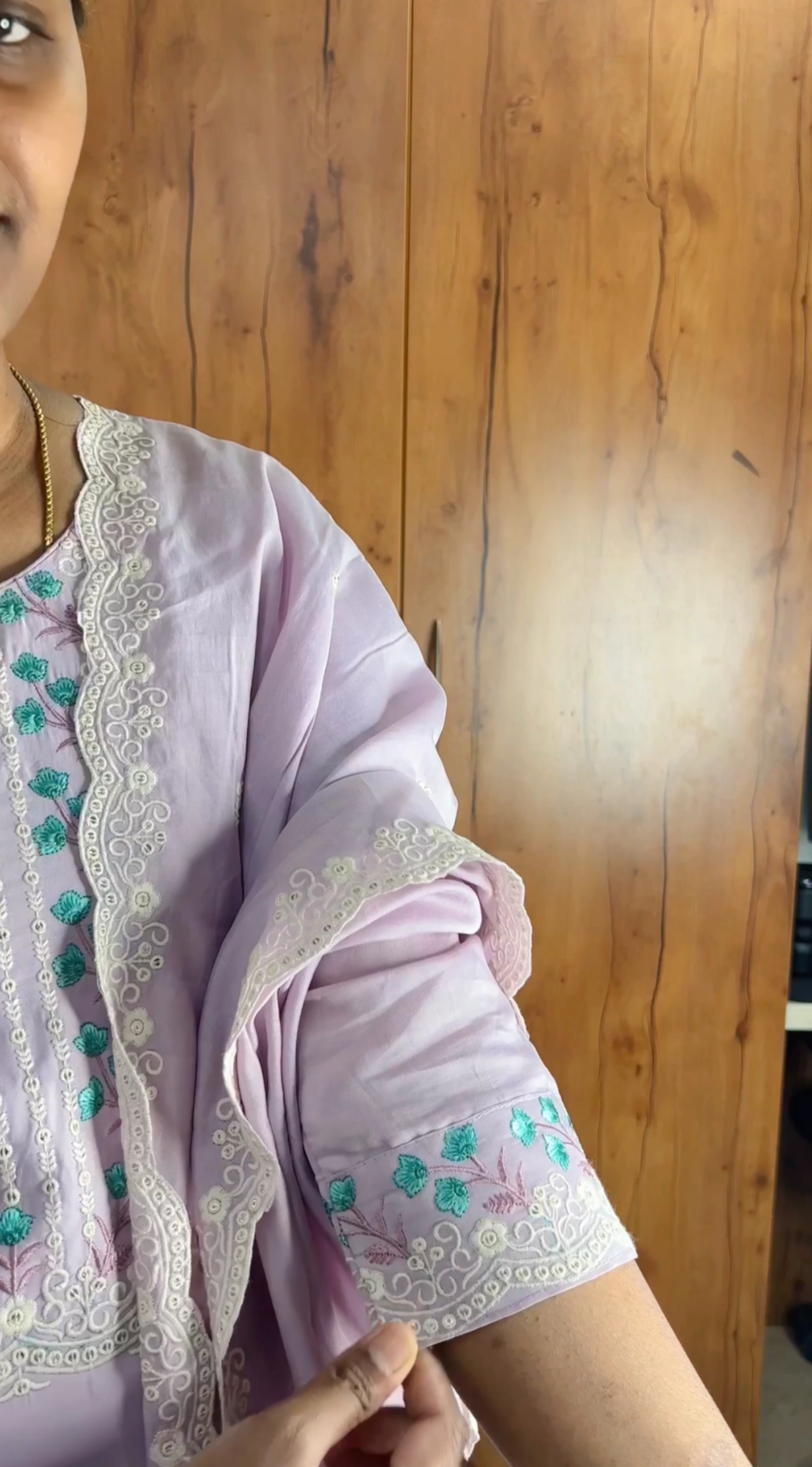 Silk suit with embroidery - lavender