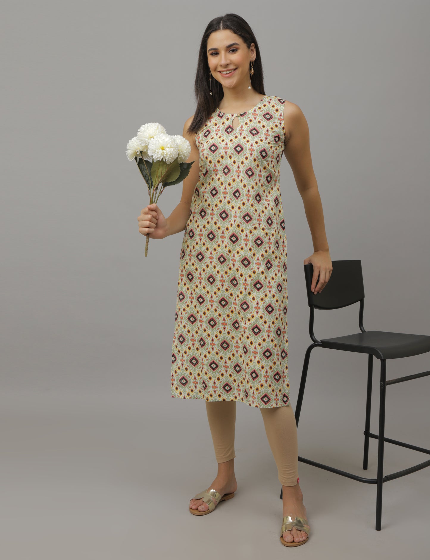 Anvi - Sleeveless Kurti