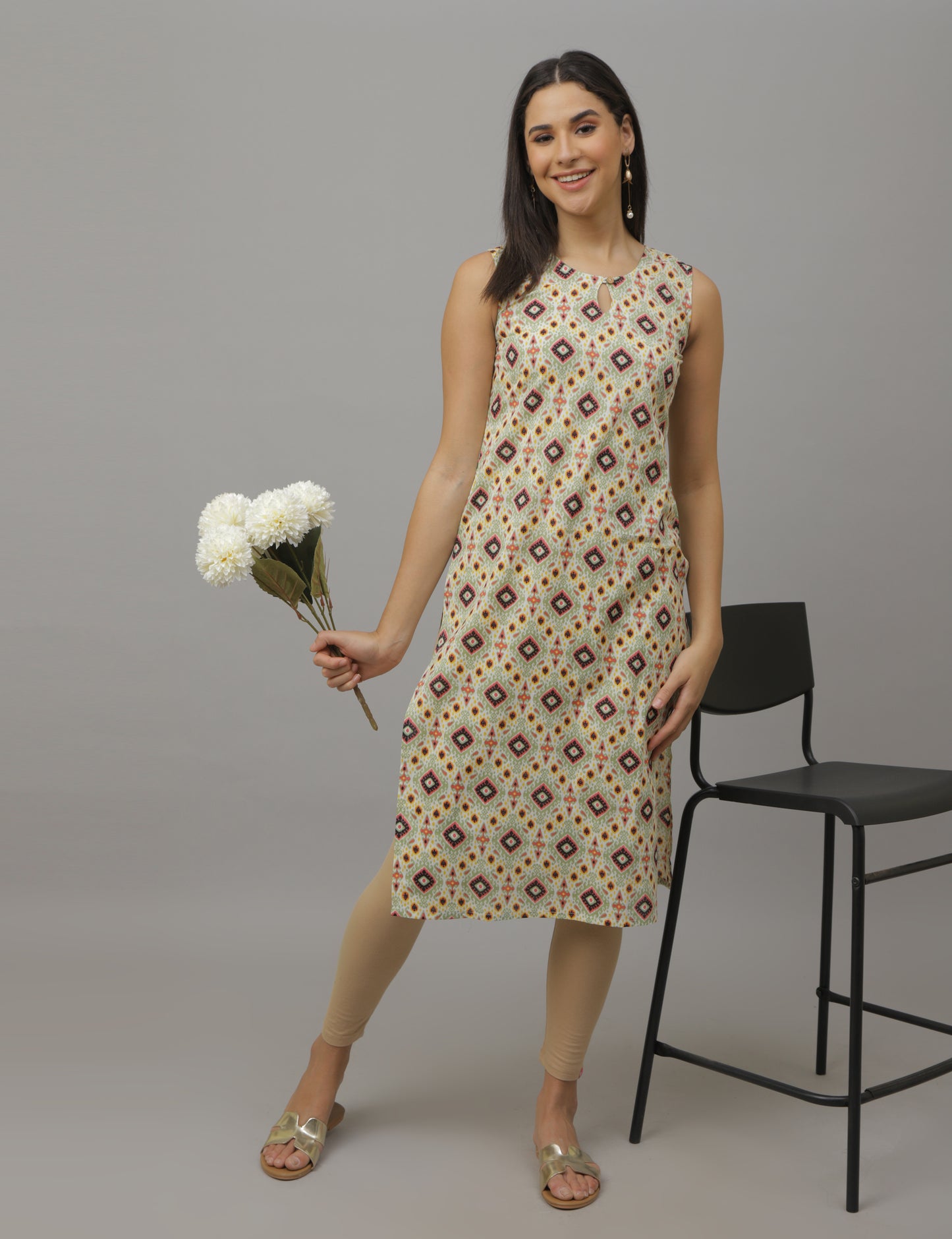 Anvi - Sleeveless Kurti