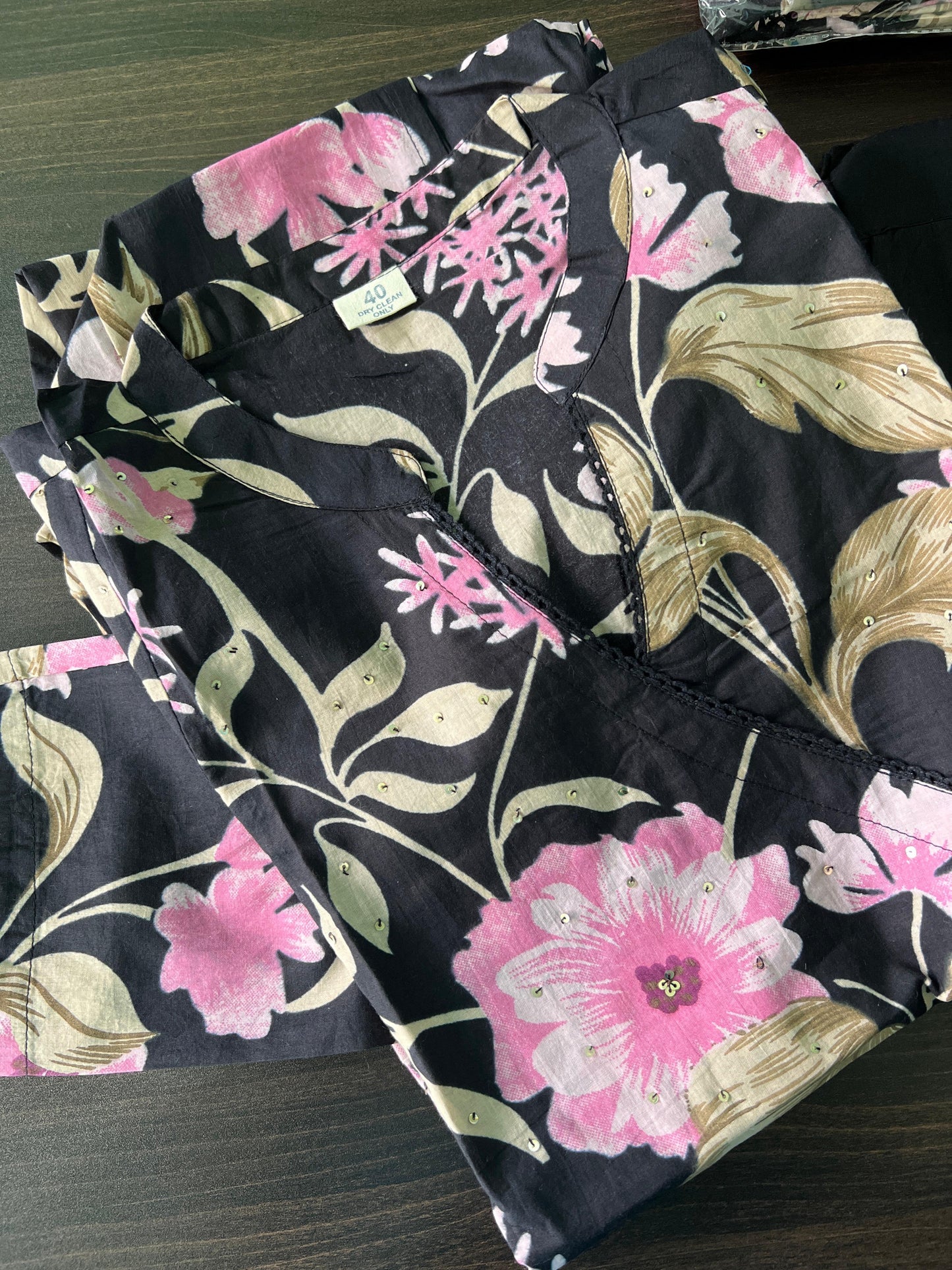 Aaloka - Black Floral pure cotton set