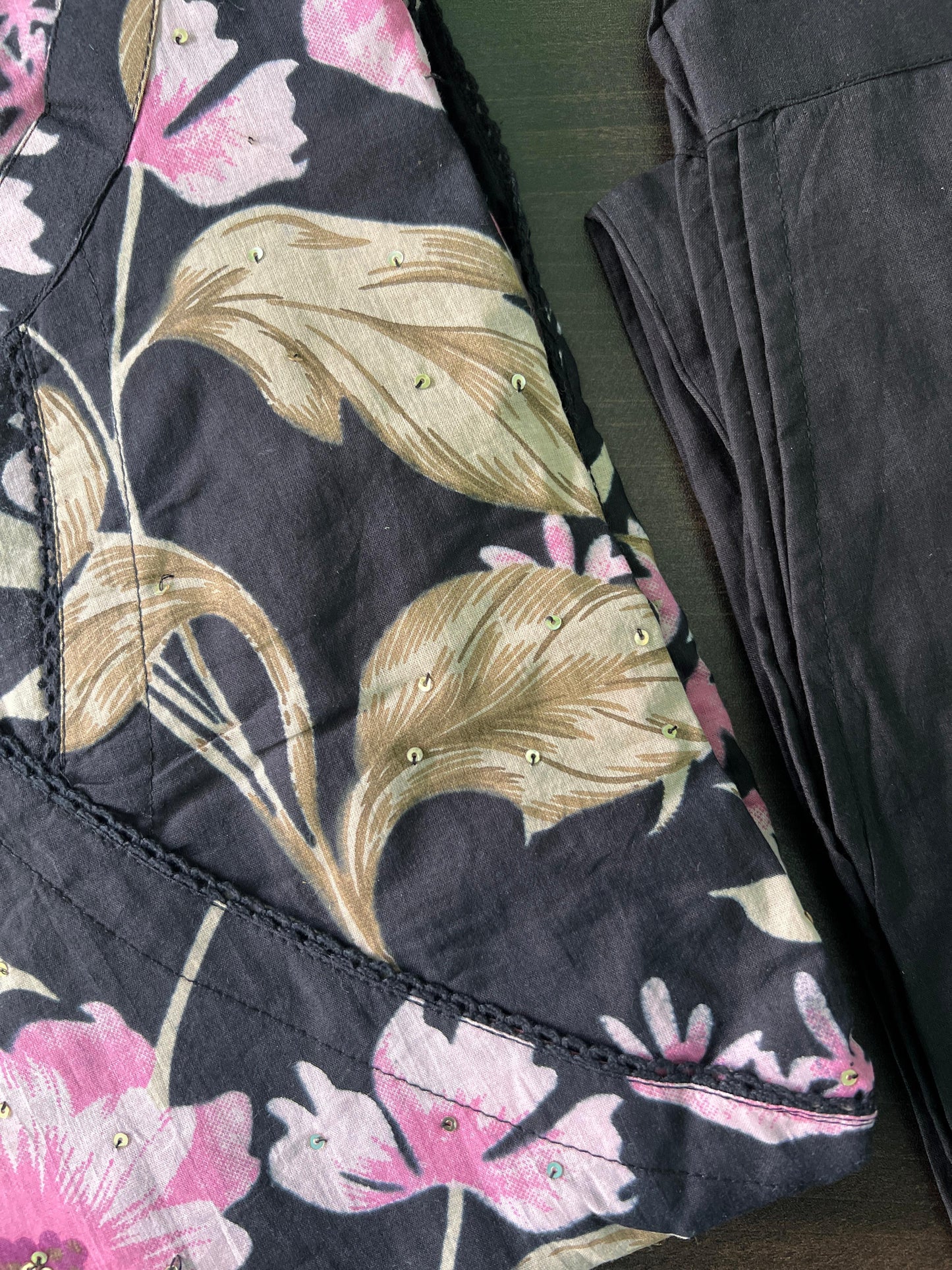 Aaloka - Black Floral pure cotton set