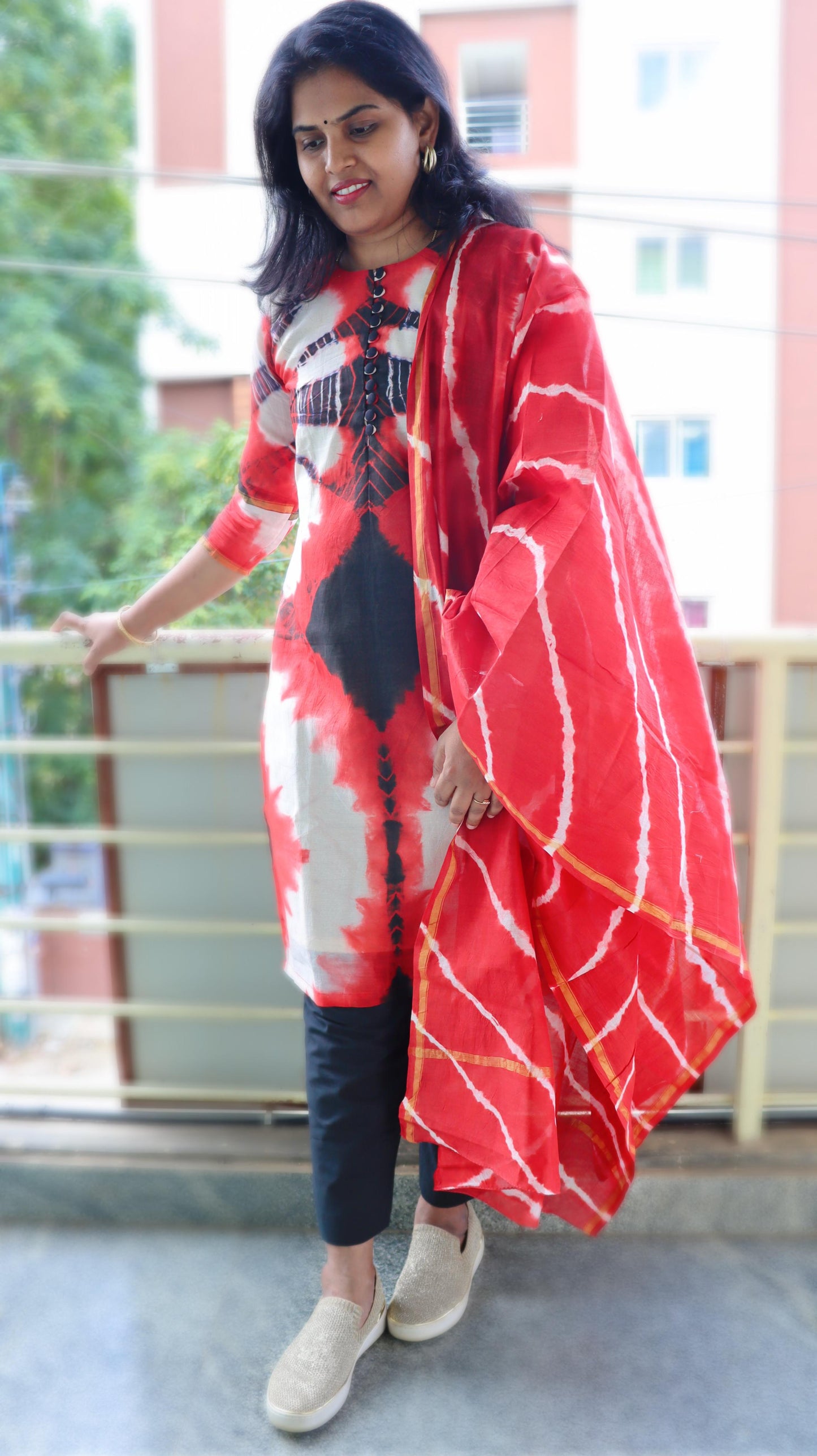 Dhanvika - Pure Block printed Chanderi tie-dye set
