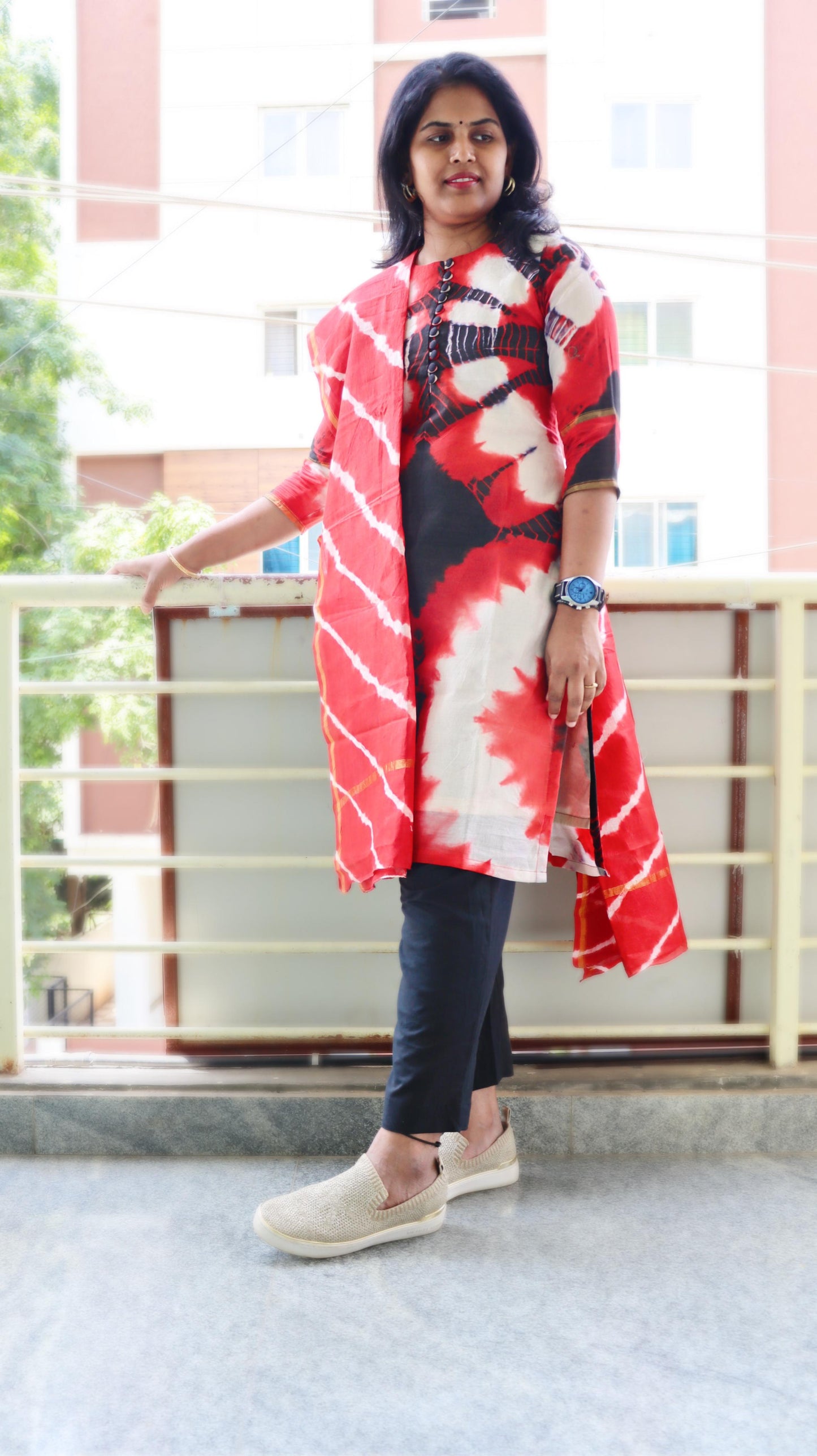 Dhanvika - Pure Block printed Chanderi tie-dye set