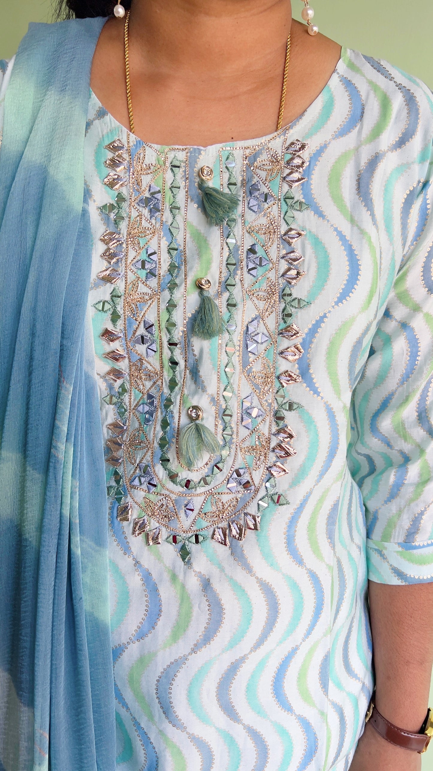 Mayra - Maslin blue suit