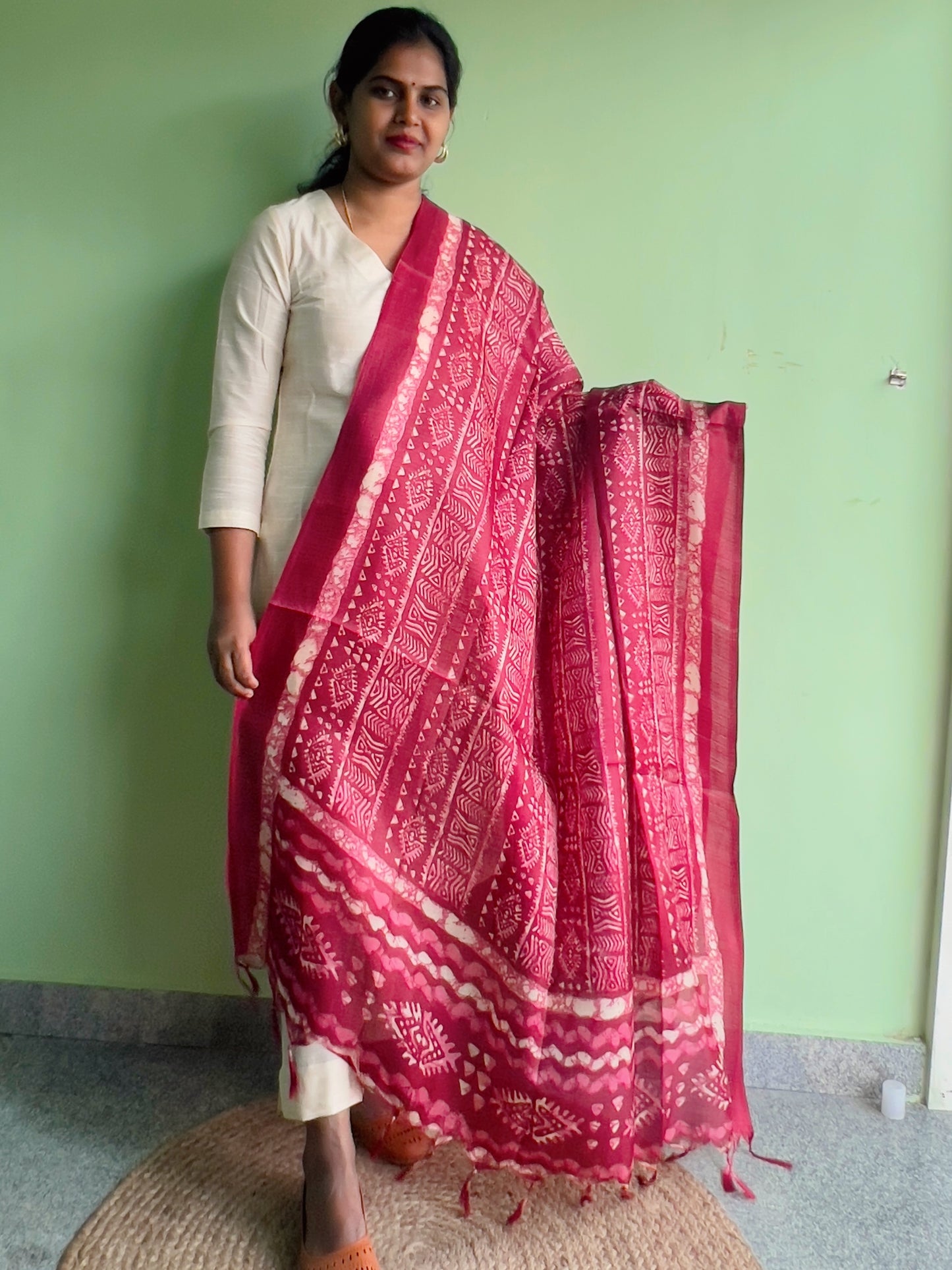 Kadhi silk Dupatta - Red