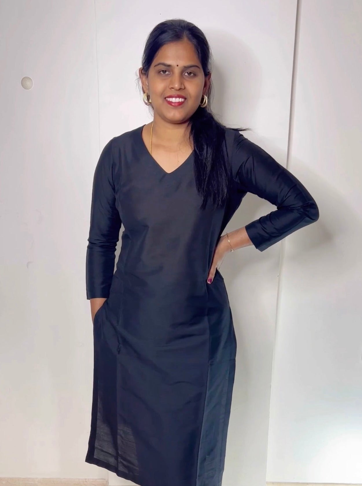 Srinidhi - Silk Cotton Kurta Set - Black