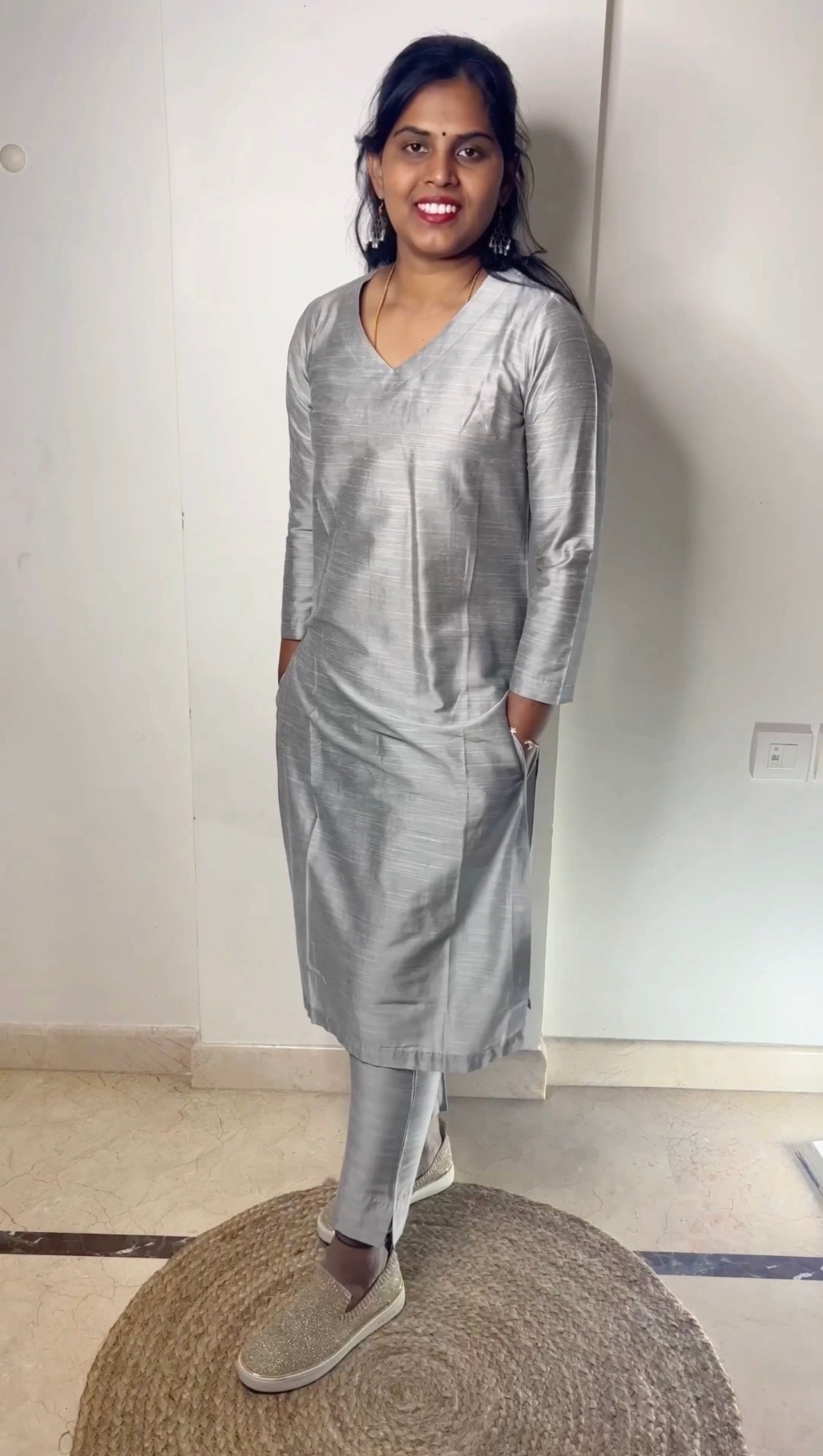 Srinidhi - Silk Cotton Kurta Set - Silver