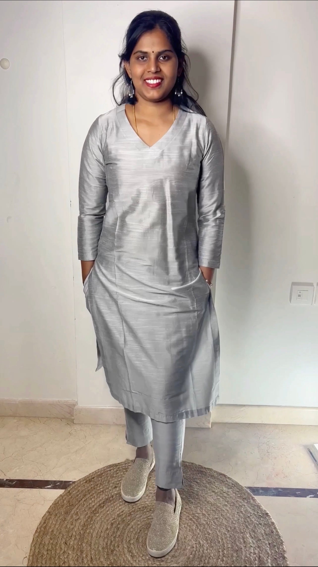 Srinidhi - Silk Cotton Kurta Set - Silver
