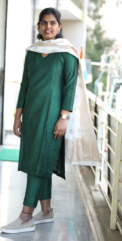 Khushi - Green Silk cotton set with Banaras Chanderi dupatta
