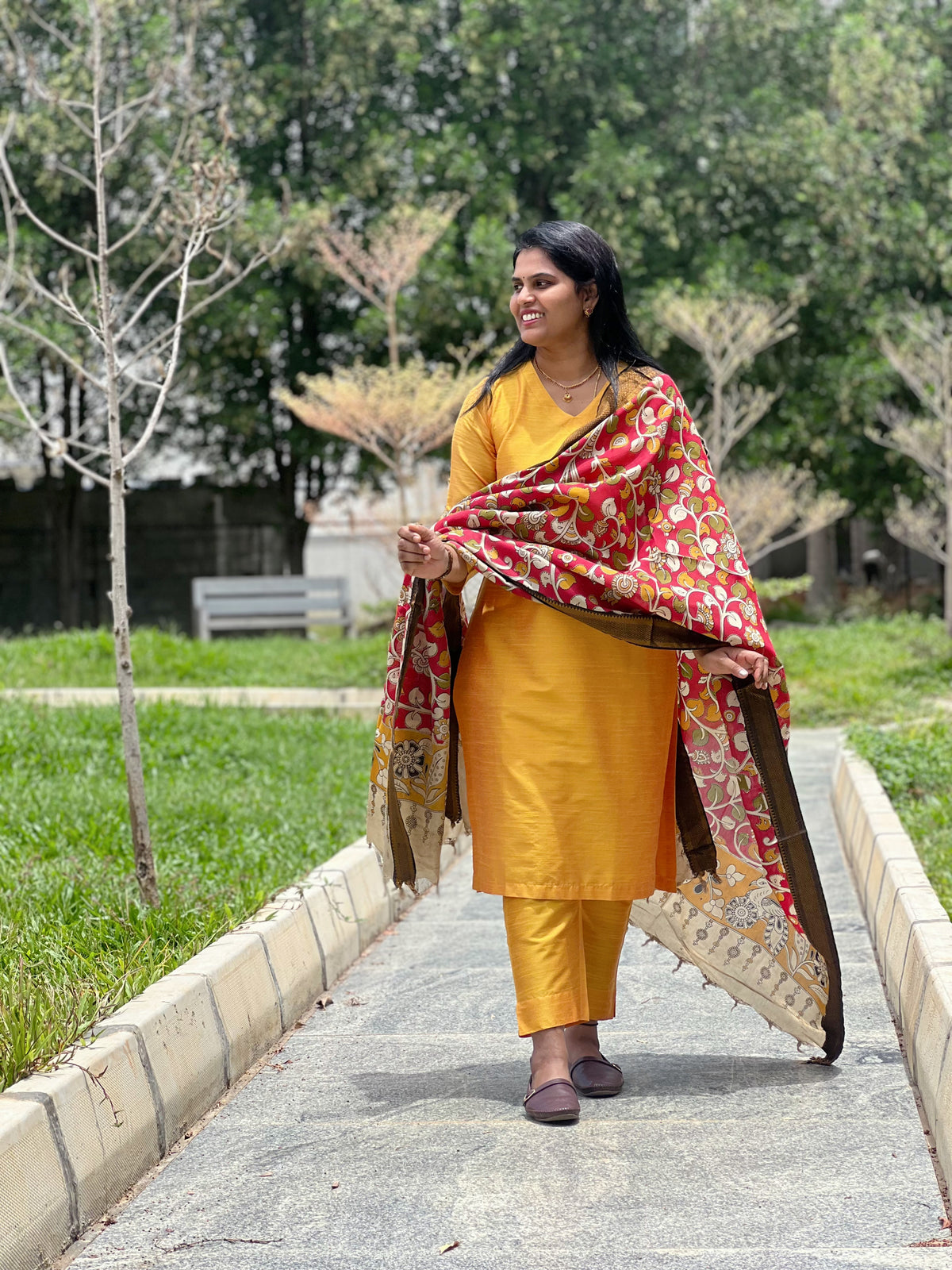 Mari Gold Yellow Silk cotton set