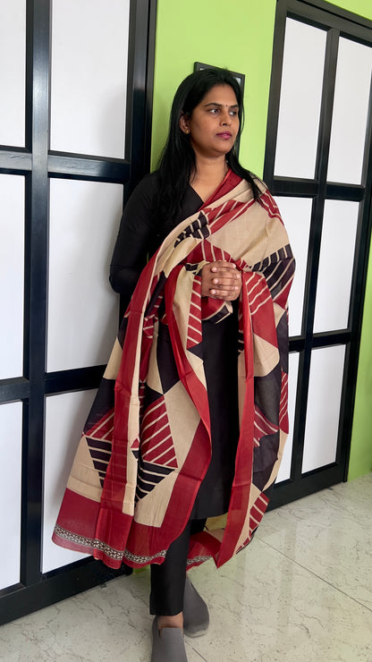 Cotton Dupatta - Geometrical print - Black