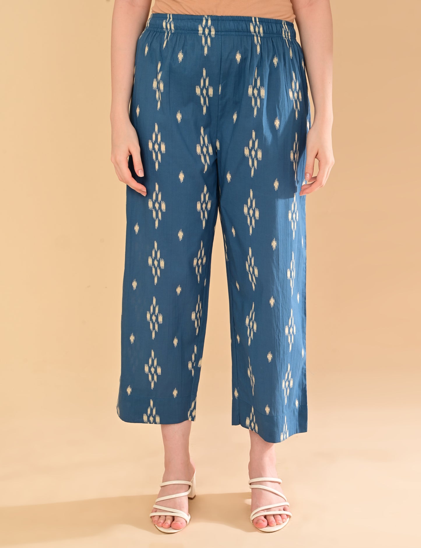 Aramya Indigo Ikat Premium Cotton Coord Set