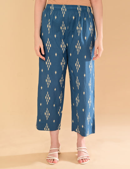 Aramya Indigo Ikat Premium Cotton Coord Set