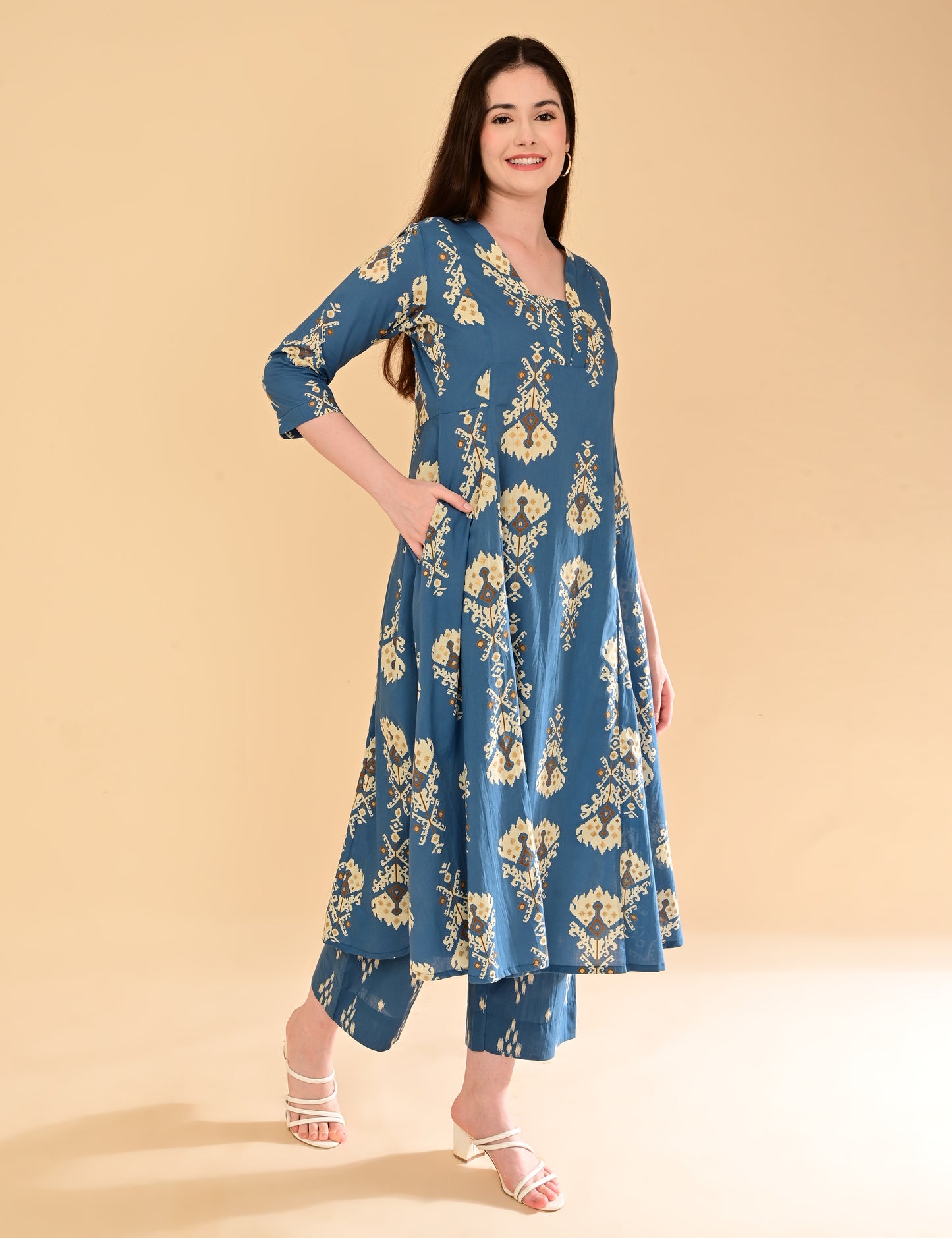 Aramya Indigo Ikat Premium Cotton Coord Set