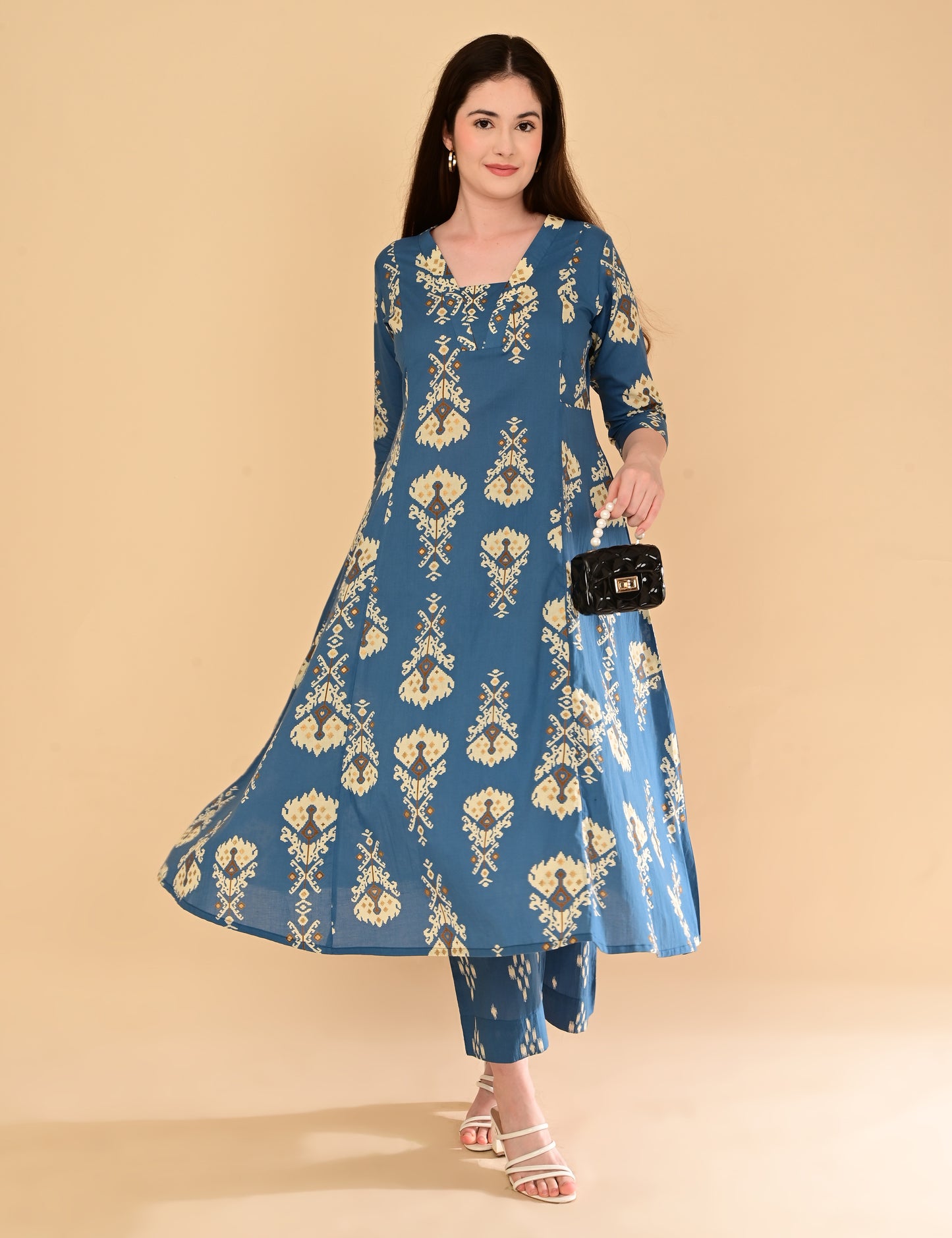 Aramya Indigo Ikat Premium Cotton Coord Set