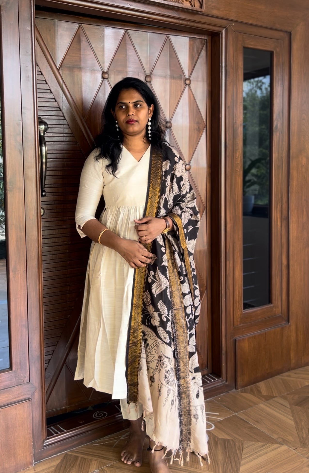 Half white Nyra Silk cotton set