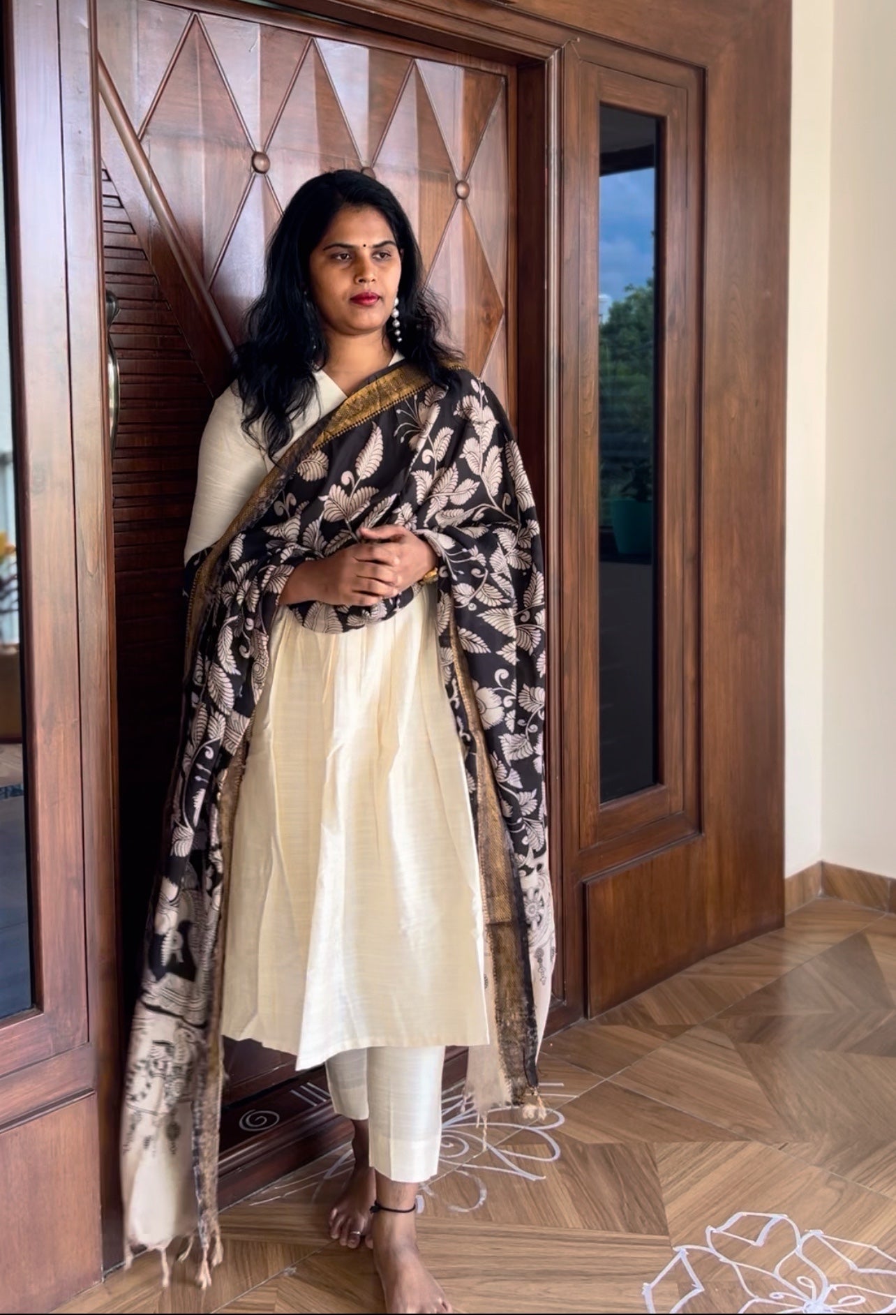 Half white Nyra Silk cotton set