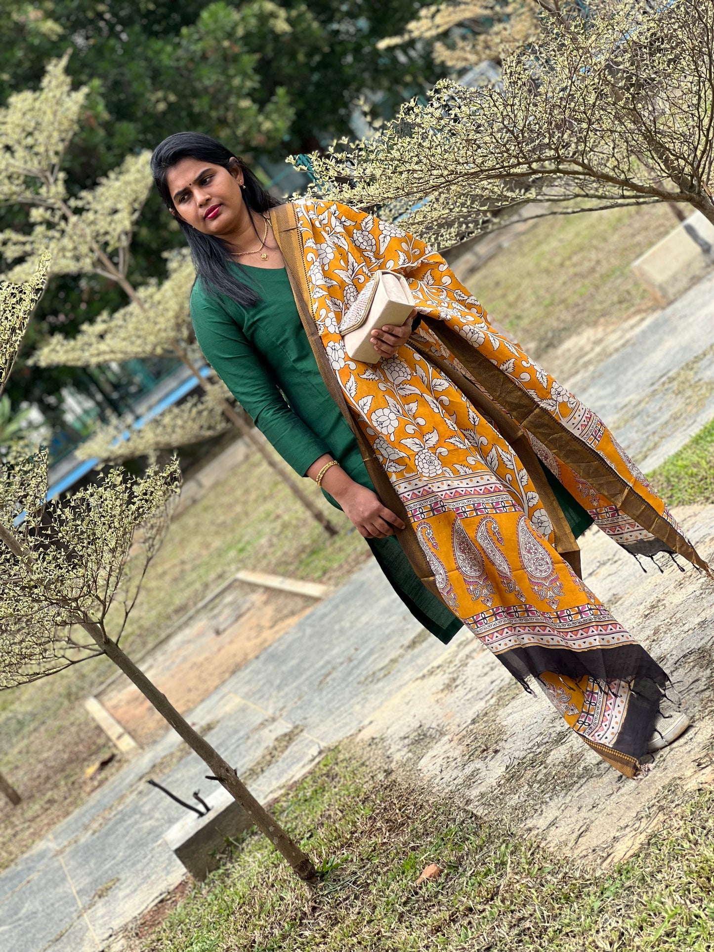 Bhavya - Bottle Green Silk Cotton set - Kalamkari Dupatta