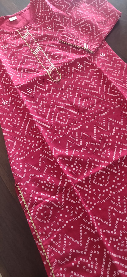 Pink Cotton kurti with mirror detailing