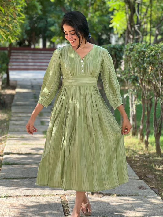 Nitara - Casual/Vacation dress- Green