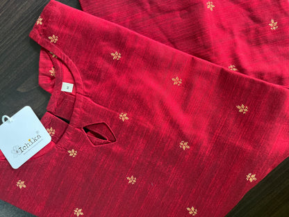 Nandika - Cotton Silk Weave Kurta - Maroon