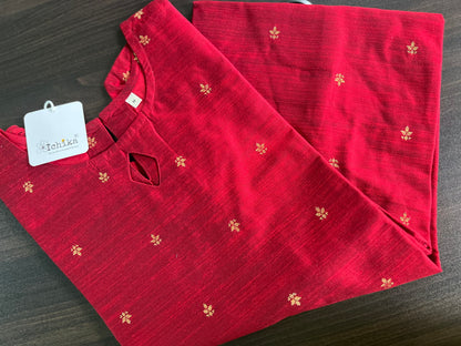 Nandika - Cotton Silk Weave Kurta - Maroon