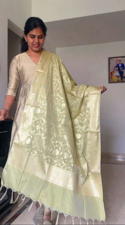 Aishwarya - Gold Silk cotton set with Pistachio banarasi dupatta