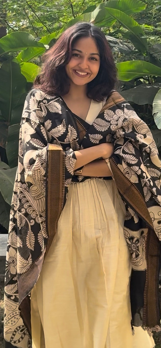 Half white Nyra Silk cotton set