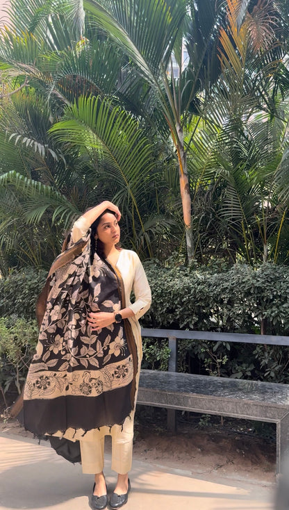 Half white Nyra Silk cotton set