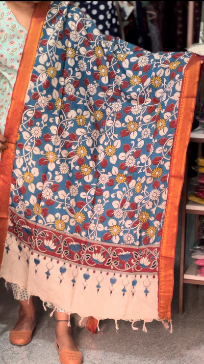 Kalamkari Dupatta - Chennuri silk - Blue Floral